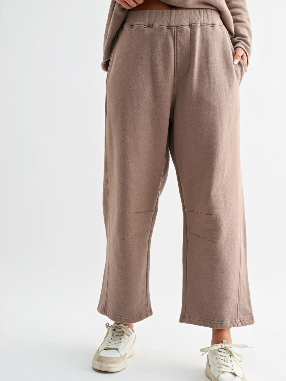 NWT Mono B Malibu Air Cotton Barrel Sweatpants Size M